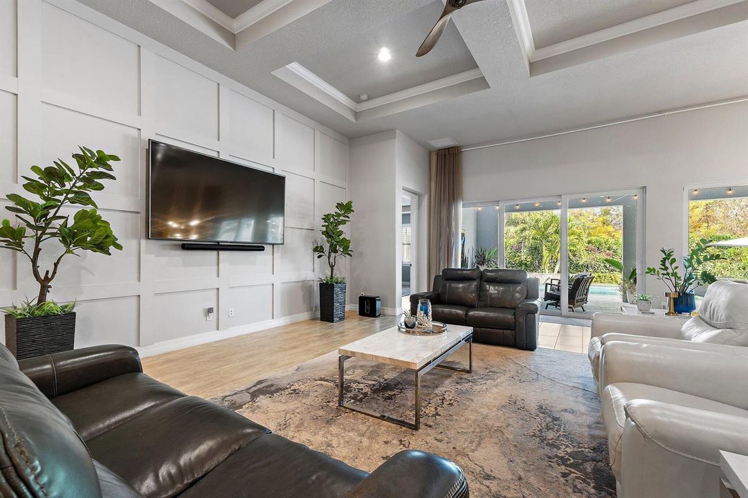 139 Shores Pointe Dr