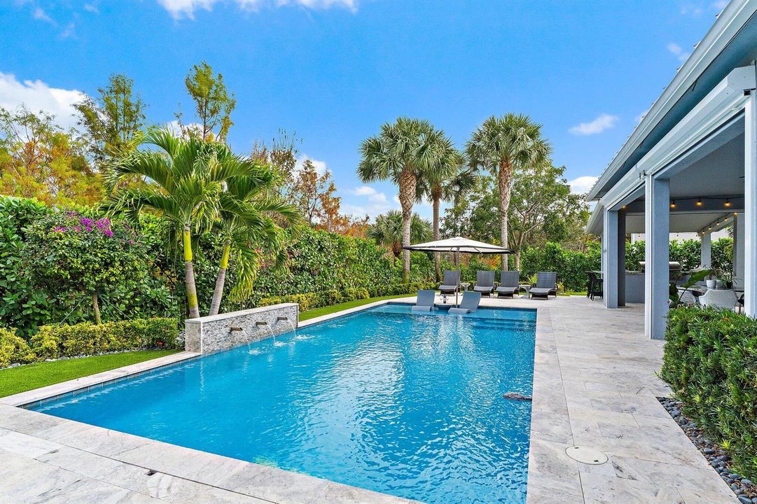 139 Shores Pointe Dr