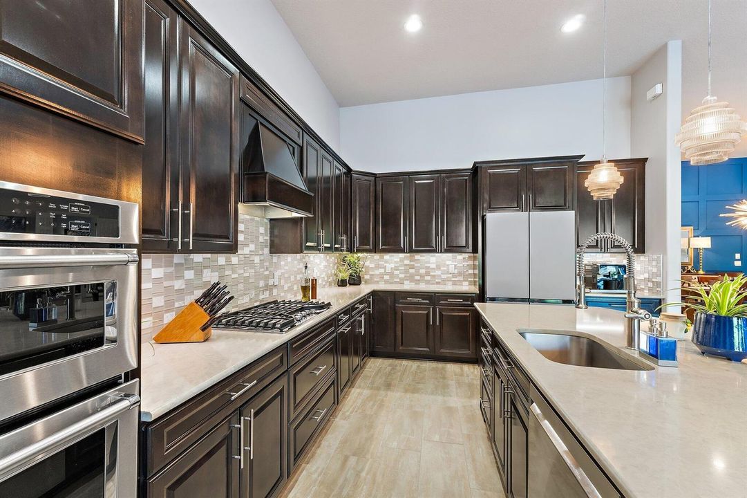 139 Shores Pointe Dr