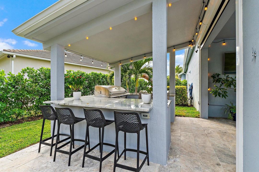 139 Shores Pointe Dr