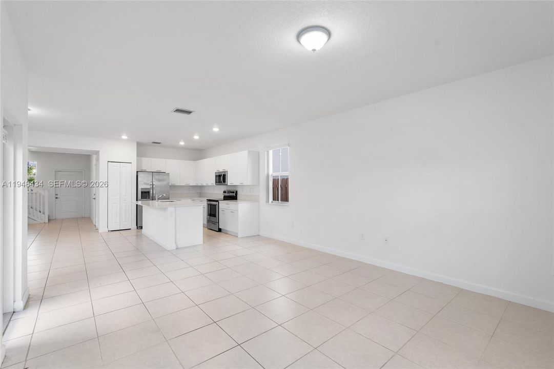 For Sale: $625,000 (3 beds, 2 baths, 1840 Square Feet)