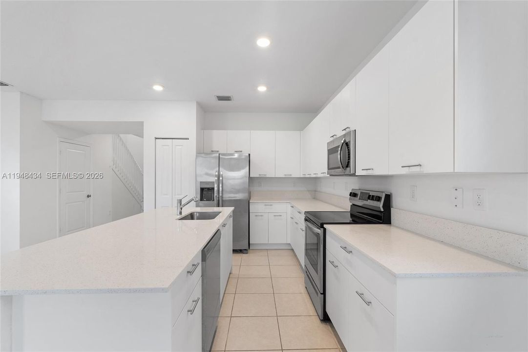 For Sale: $625,000 (3 beds, 2 baths, 1840 Square Feet)