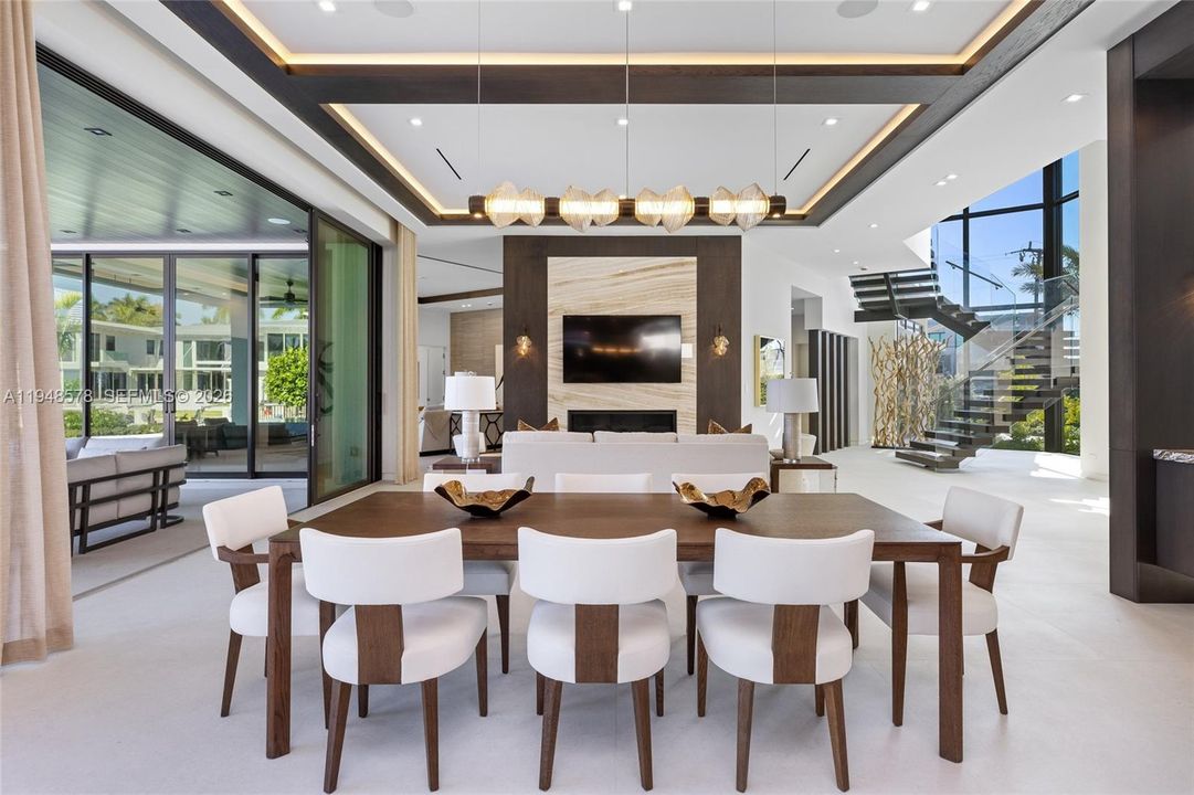 En Venta: $17,900,000 (6 camas, 6 baños, 11496 Pies cuadrados)