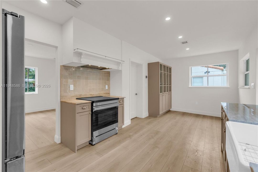 Kitchen- Alternate View
