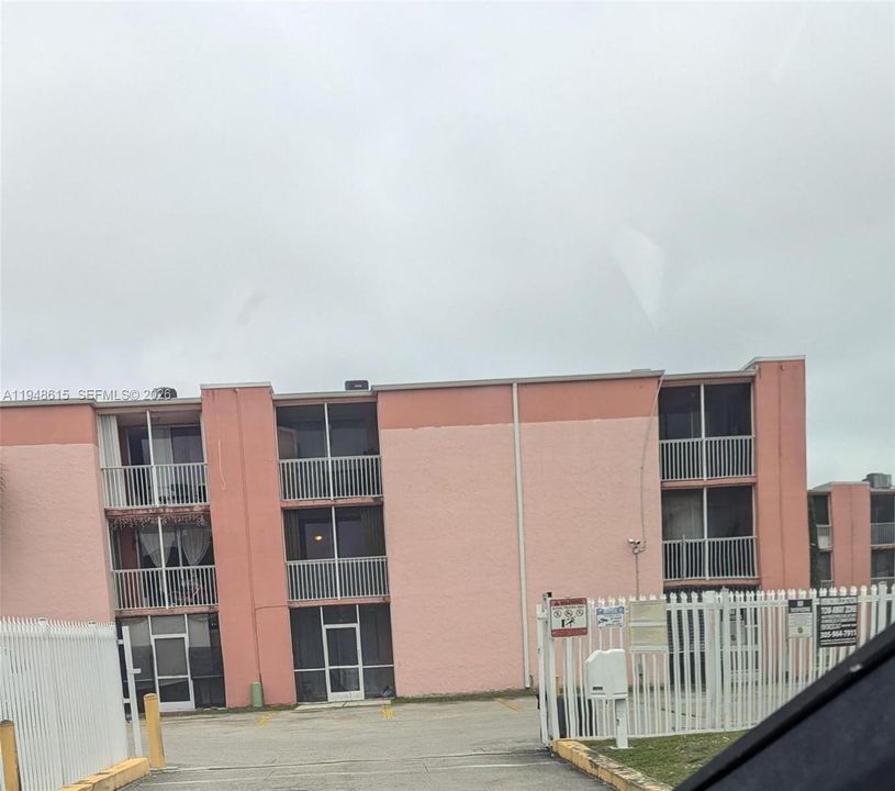 En Venta: $139,000 (2 camas, 2 baños, 800 Pies cuadrados)