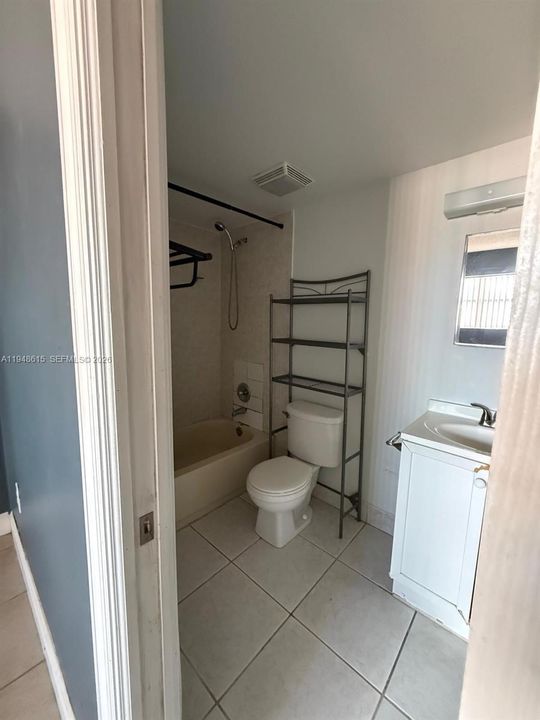 En Venta: $139,000 (2 camas, 2 baños, 800 Pies cuadrados)