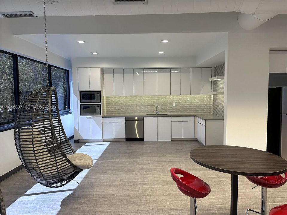 待售: $13,750,000 (0 贝兹, 0 浴室, 0 平方英尺)