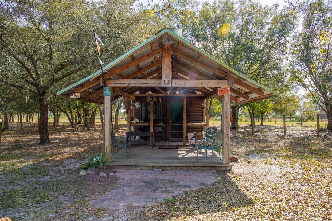 COLLIER Property_71