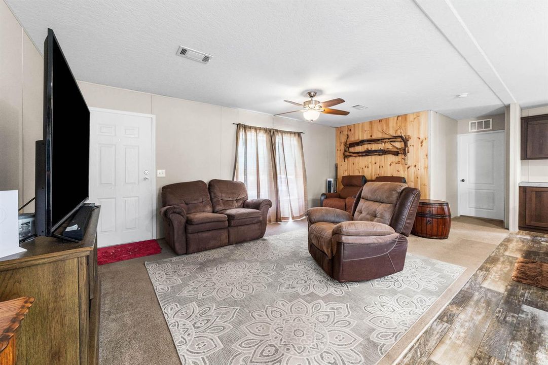 COLLIER Property_20