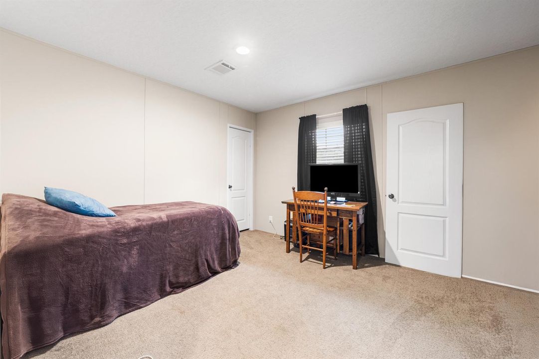 COLLIER Property_38