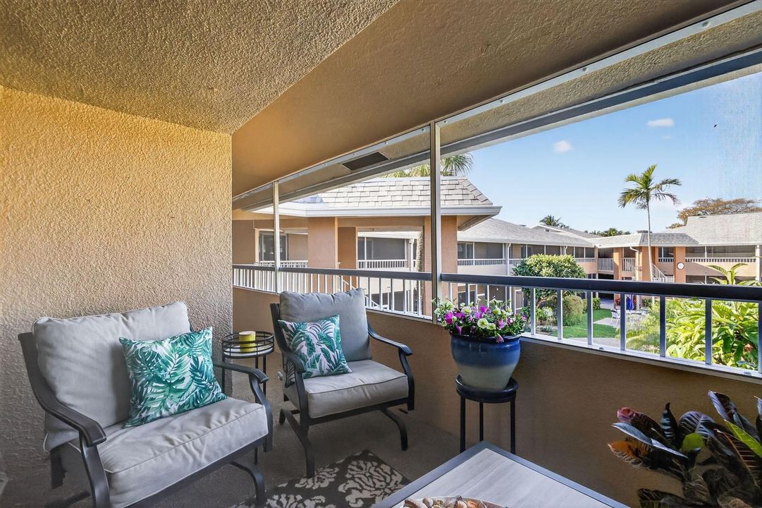 Screened Patio