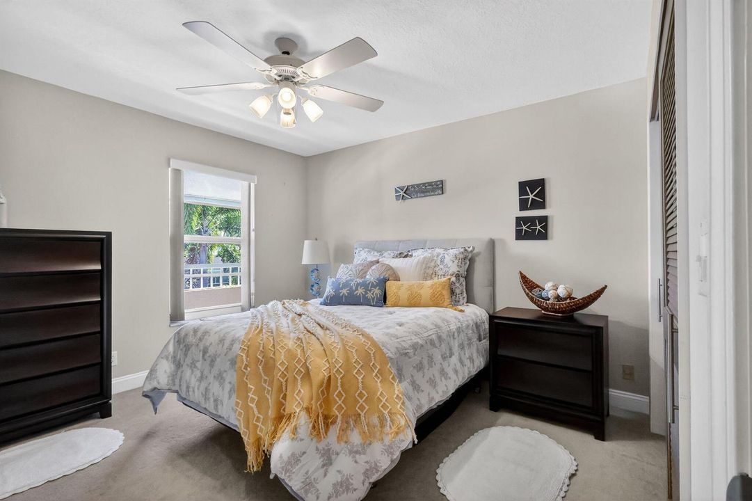 Guest Bedroom #1