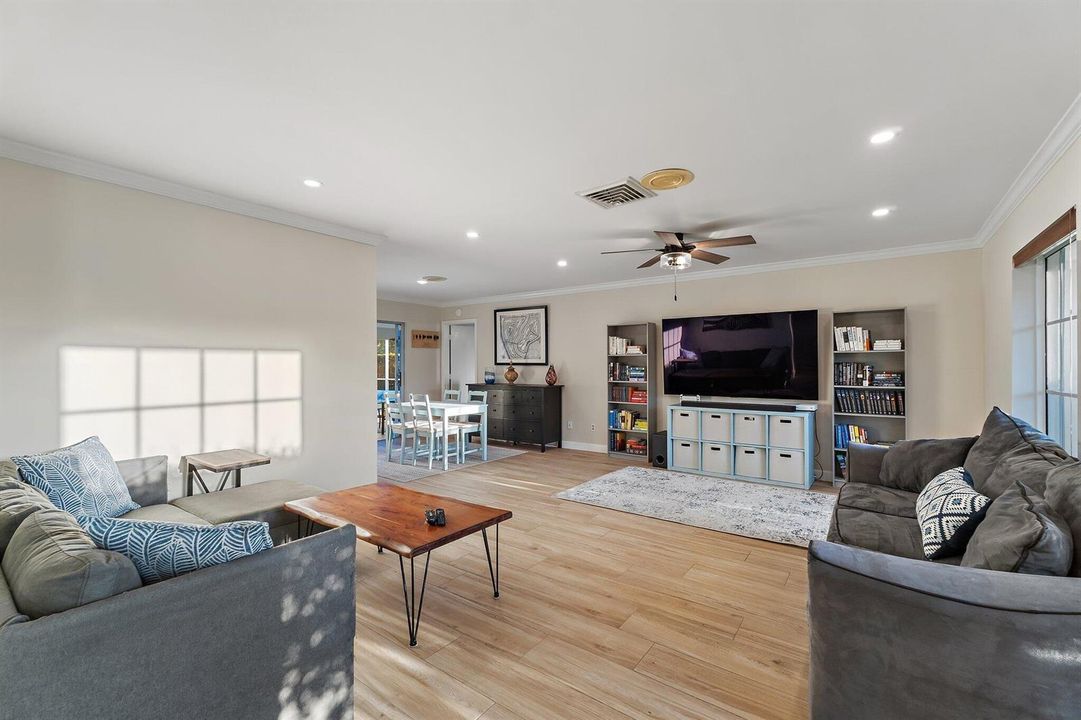 059-3881SEFairwayW-Stuart-SMALL