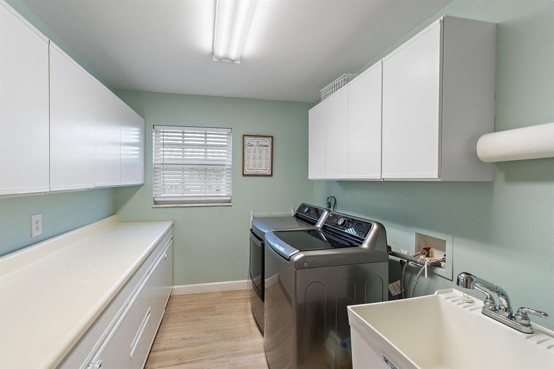 055-3881SEFairwayW-Stuart-SMALL