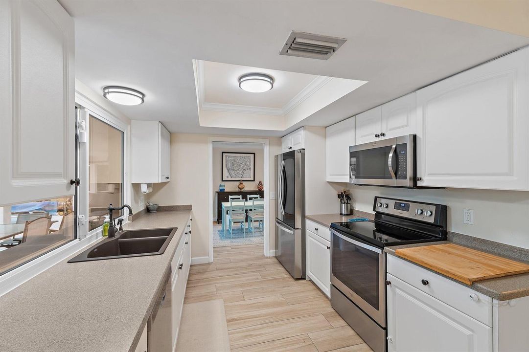 079-3881SEFairwayW-Stuart-SMALL