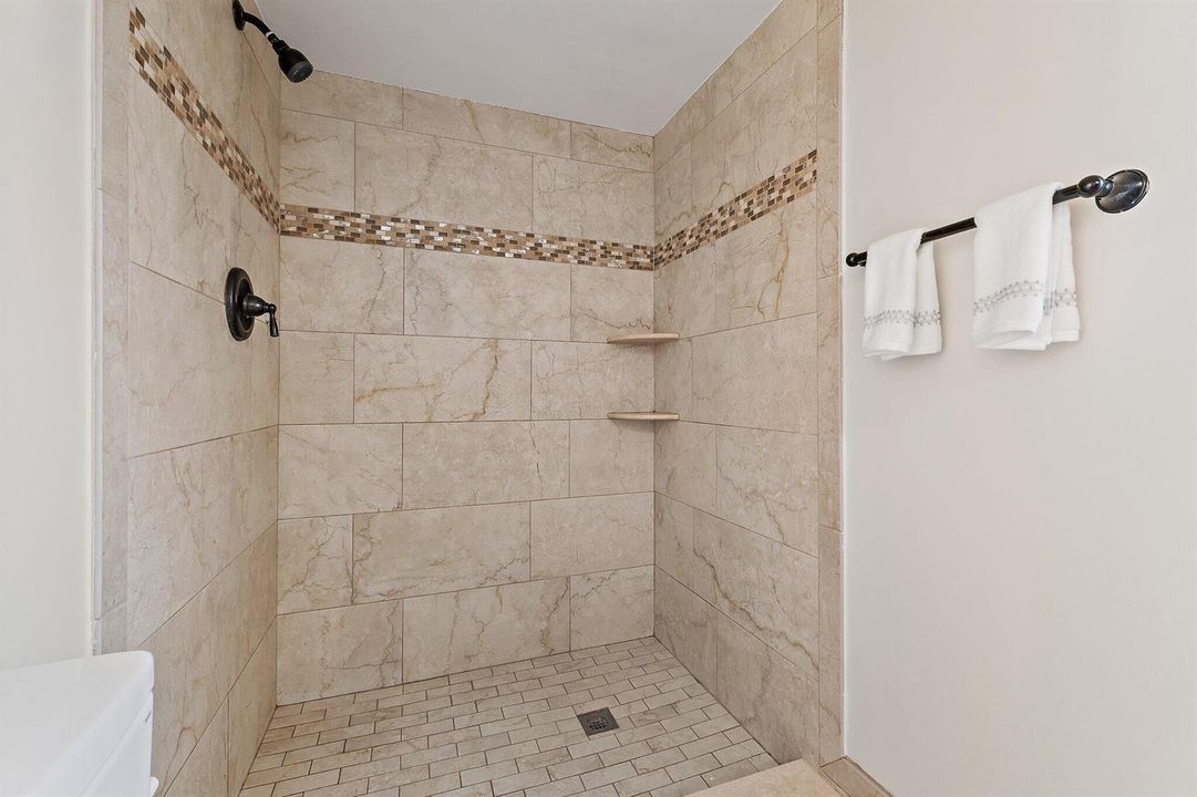 074-3881SEFairwayW-Stuart-SMALL