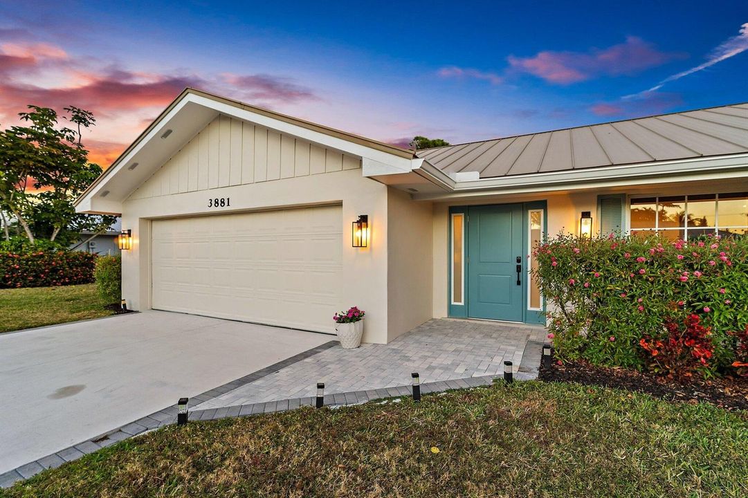 120-3881SEFairwayW-Stuart-SMALL