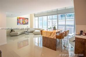 For Sale: $715,000 (1 beds, 2 baths, 1291 Square Feet)