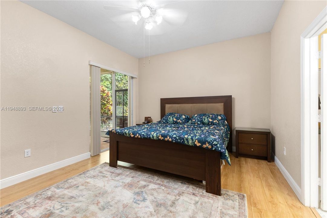 Recently Rented: $4,500 (4 beds, 2 baths, 2080 Square Feet)