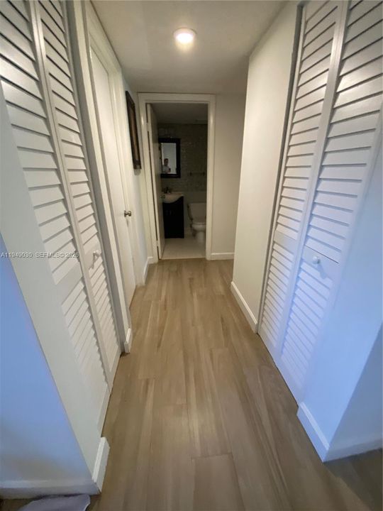 En Venta: $159,900 (2 camas, 2 baños, 1000 Pies cuadrados)