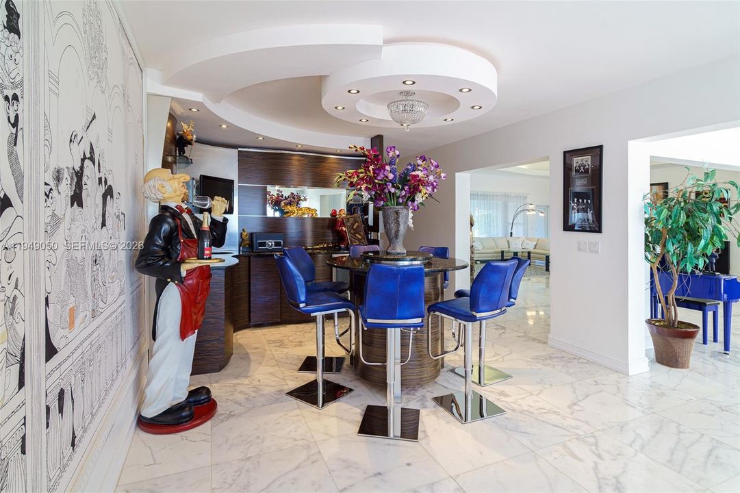 В аренду: $65,000 (4 спален, 4 ванн, 4144 Квадратных фут)