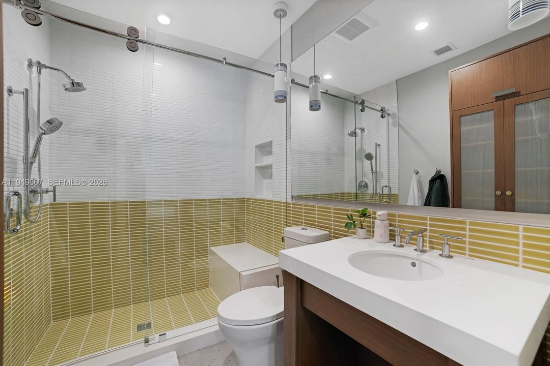 For Sale: $8,995,000 (4 beds, 4 baths, 3589 Square Feet)
