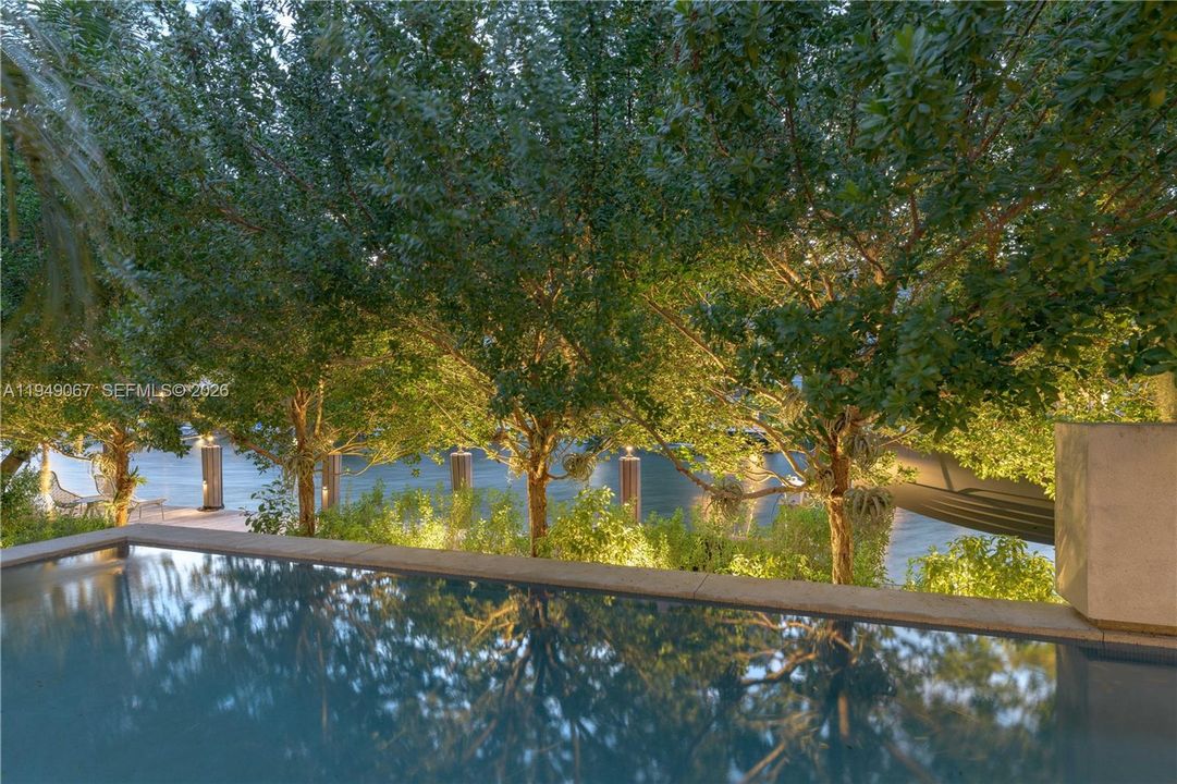 For Sale: $8,995,000 (4 beds, 4 baths, 3589 Square Feet)