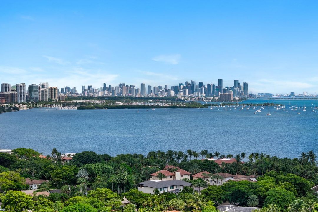 For Sale: $8,995,000 (4 beds, 4 baths, 3589 Square Feet)