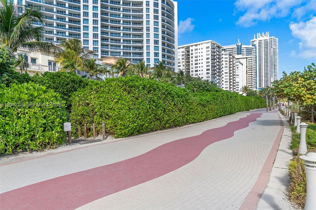 For Sale: $4,500,000 (5 beds, 5 baths, 4135 Square Feet)