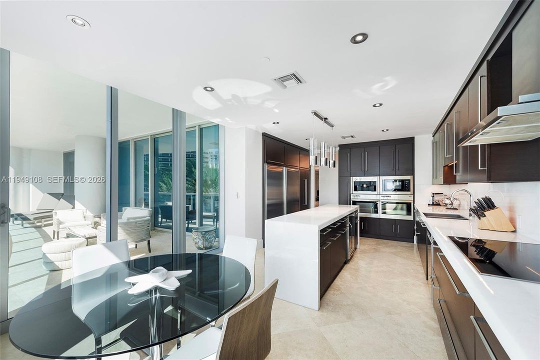 For Sale: $4,500,000 (5 beds, 5 baths, 4135 Square Feet)