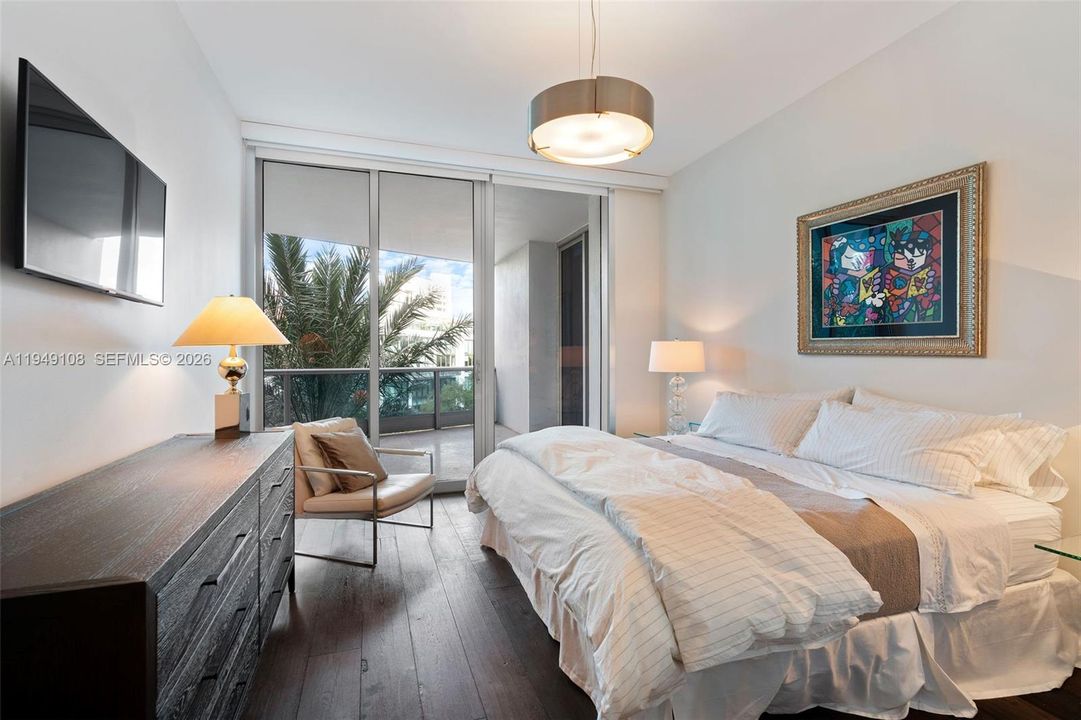 For Sale: $4,500,000 (5 beds, 5 baths, 4135 Square Feet)