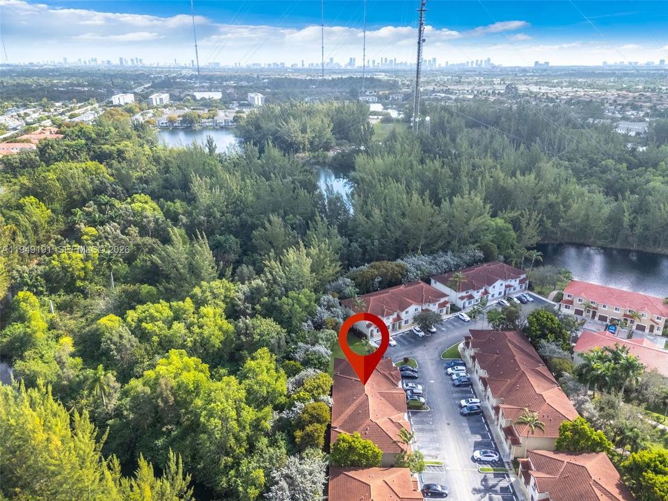 En Venta: $325,000 (3 camas, 2 baños, 1419 Pies cuadrados)