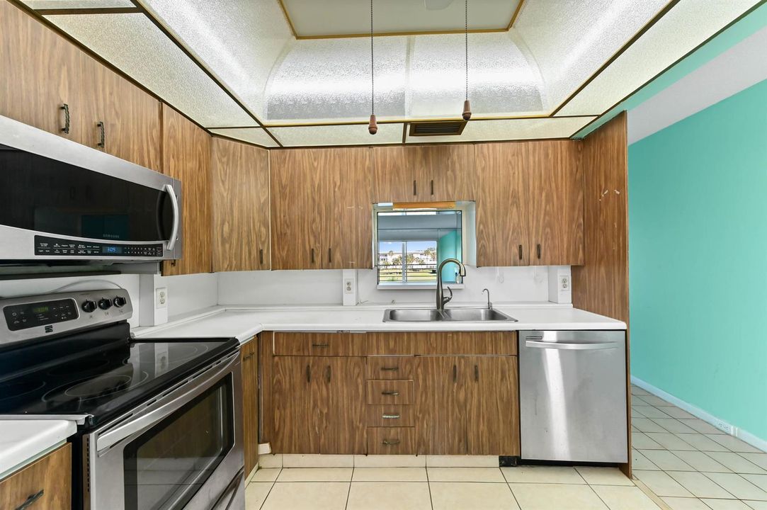 07 kitchen 02