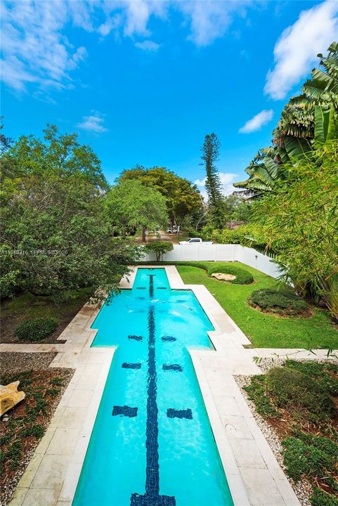 For Sale: $5,900,000 (6 beds, 4 baths, 4222 Square Feet)