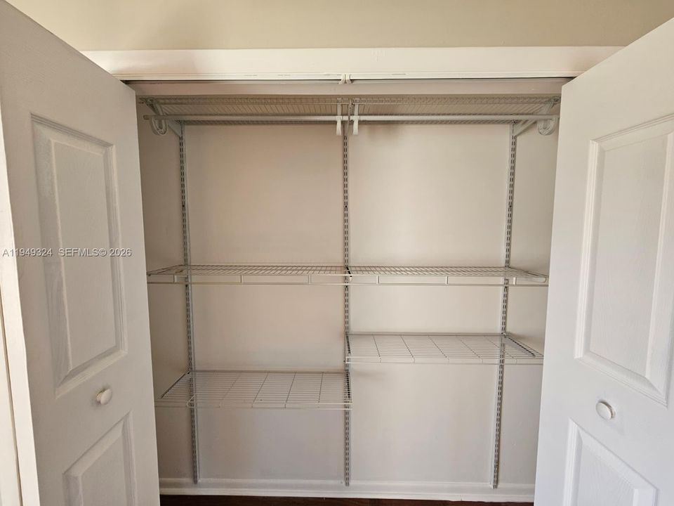 В аренду: $2,575 (3 спален, 2 ванн, 1286 Квадратных фут)