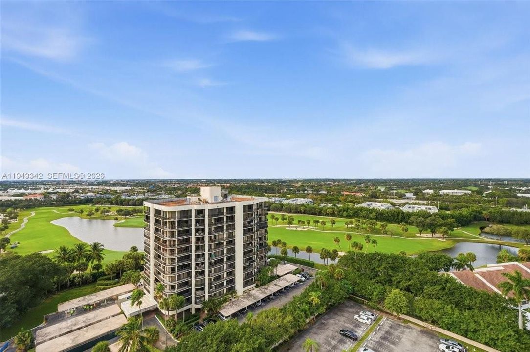 En Venta: $390,000 (2 camas, 2 baños, 1206 Pies cuadrados)