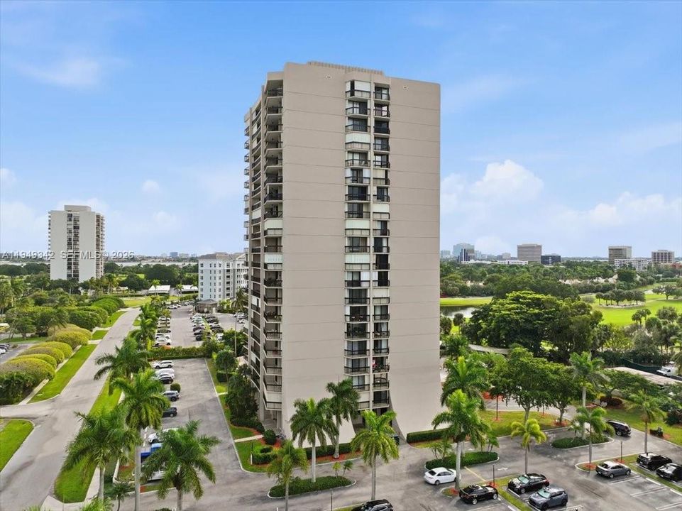 En Venta: $390,000 (2 camas, 2 baños, 1206 Pies cuadrados)