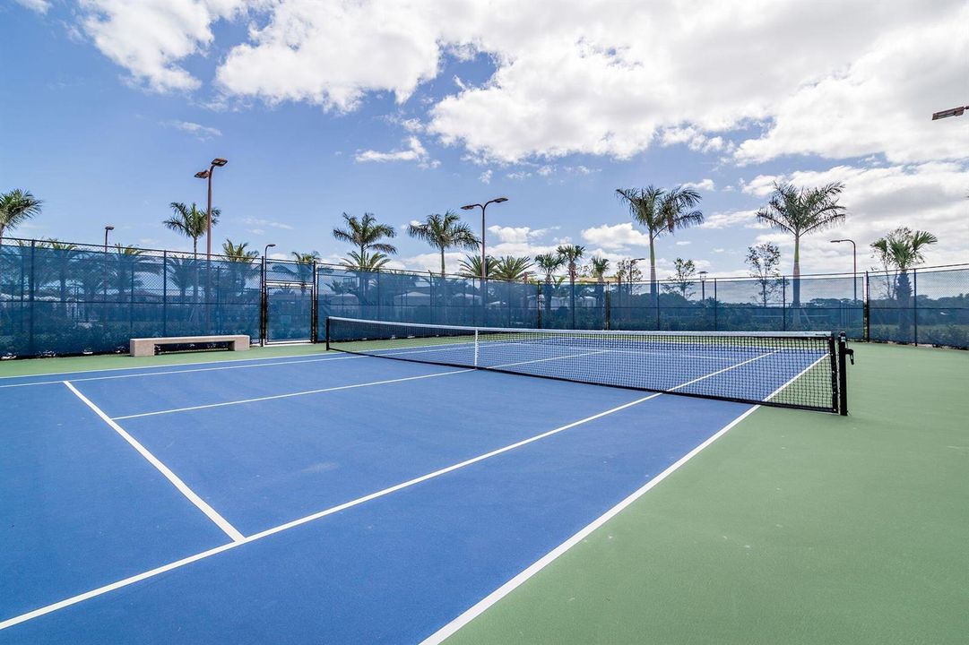Tennis