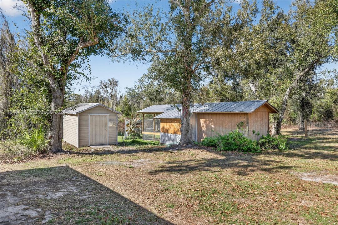 For Sale: $535,000 (3 beds, 2 baths, 1908 Square Feet)