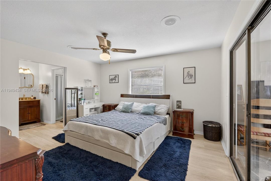 For Sale: $535,000 (3 beds, 2 baths, 1908 Square Feet)