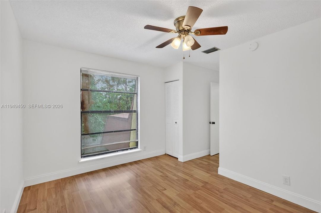 En Venta: $259,000 (2 camas, 1 baños, 1157 Pies cuadrados)