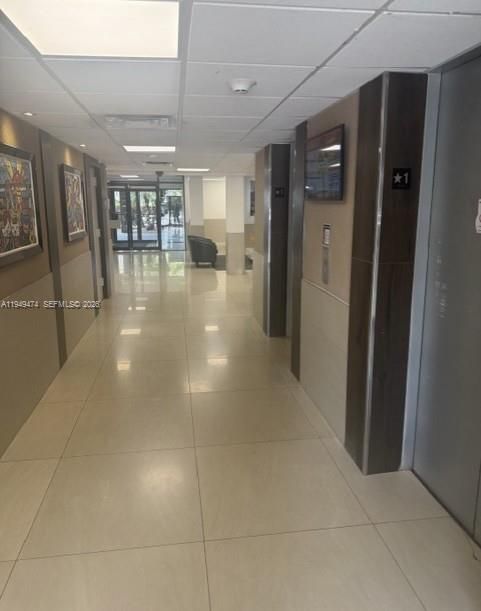 For Sale: $115,000 (2 beds, 2 baths, 972 Square Feet)