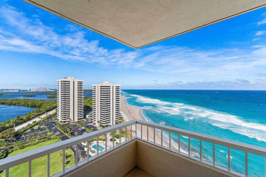 066-5510NOceanDr-300bldg19C-RivieraBeach