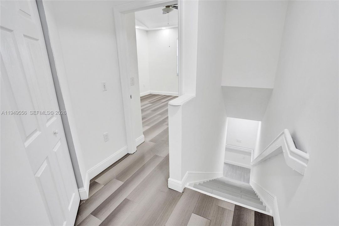 For Sale: $367,900 (3 beds, 2 baths, 1376 Square Feet)