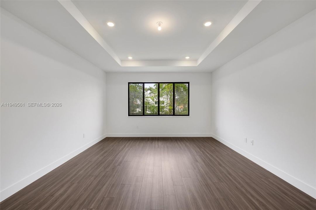 В аренду: $16,500 (5 спален, 3 ванн, 4152 Квадратных фут)