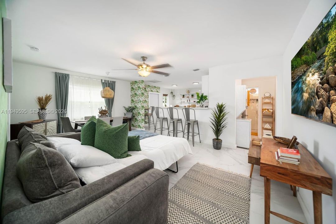 En Venta: $564,999 (4 camas, 2 baños, 1453 Pies cuadrados)
