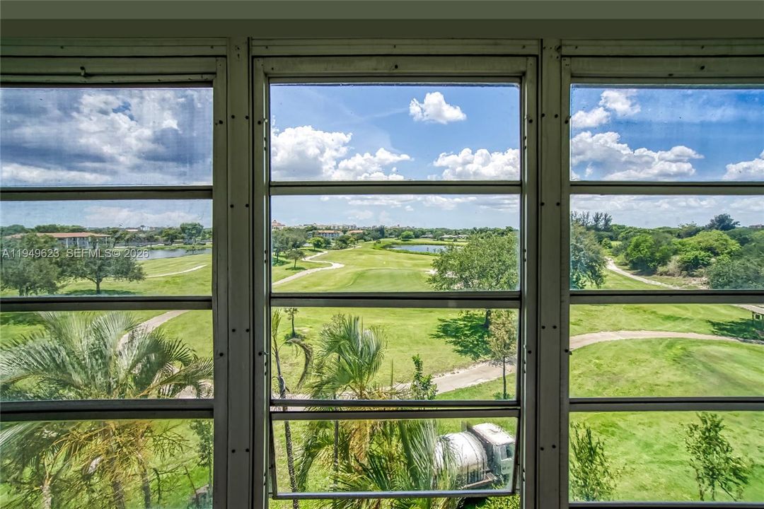 En Venta: $219,000 (2 camas, 2 baños, 949 Pies cuadrados)