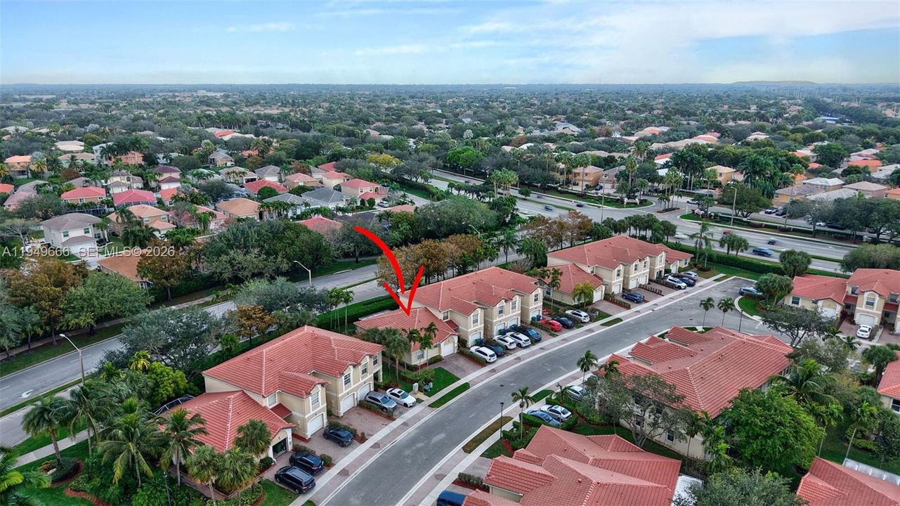 Activo con contrato: $399,000 (3 camas, 2 baños, 1174 Pies cuadrados)
