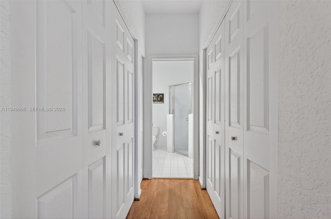 Activo con contrato: $399,000 (3 camas, 2 baños, 1174 Pies cuadrados)