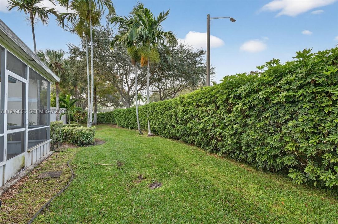 Activo con contrato: $399,000 (3 camas, 2 baños, 1174 Pies cuadrados)
